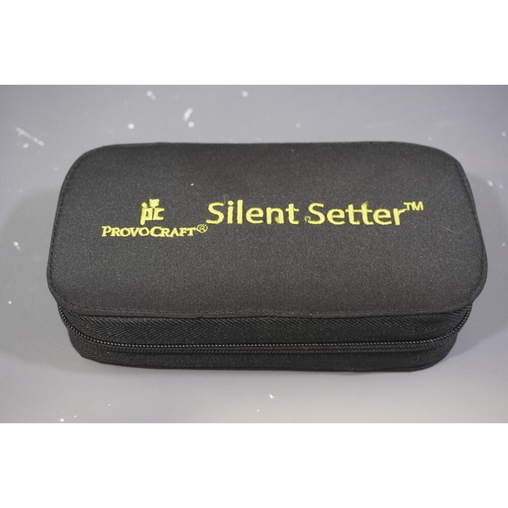 PROVO CRAFT Silent Setter Eyelet Setter Tool in Zip Case Incl. Eyelets & Base - Picture 3 of 9